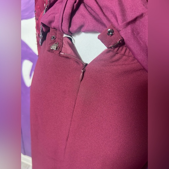 Adrianna Papéll Burgundy set with Beaded Top Sz 10 Preowned - Picture 4 of 16